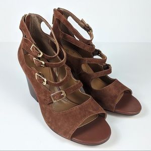 Isola Vanida Brown Suede Strappy Chunky Heel